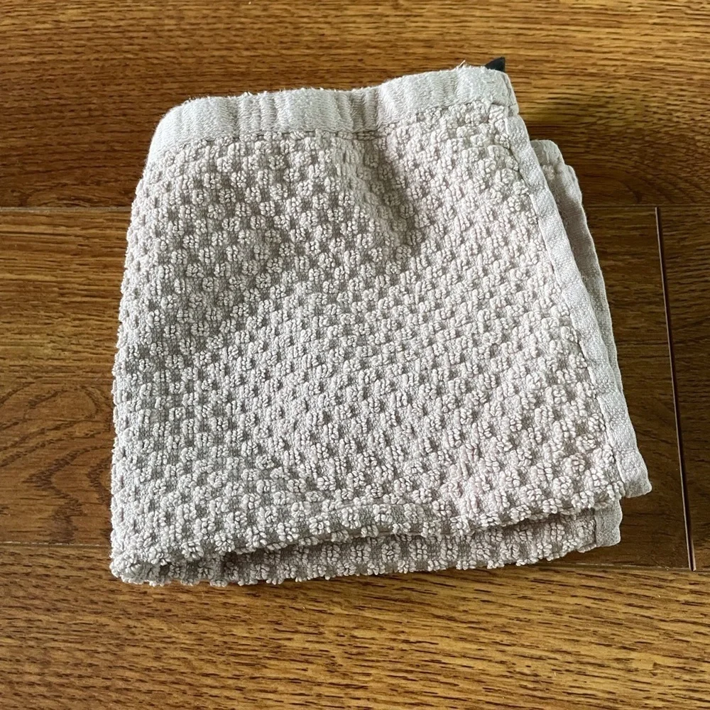 pink washcloth
